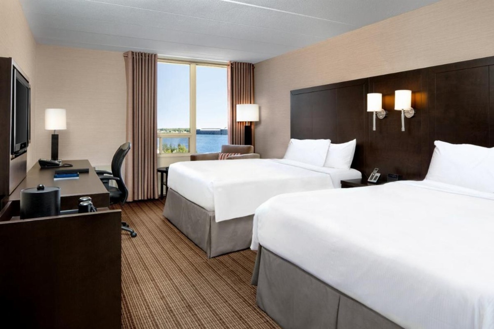 Room image 2