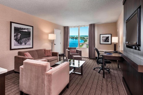 Delta Hotels by Marriott Sault Ste. Marie Waterfront image 3