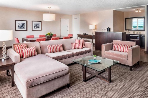 Delta Hotels by Marriott Sault Ste. Marie Waterfront image 6